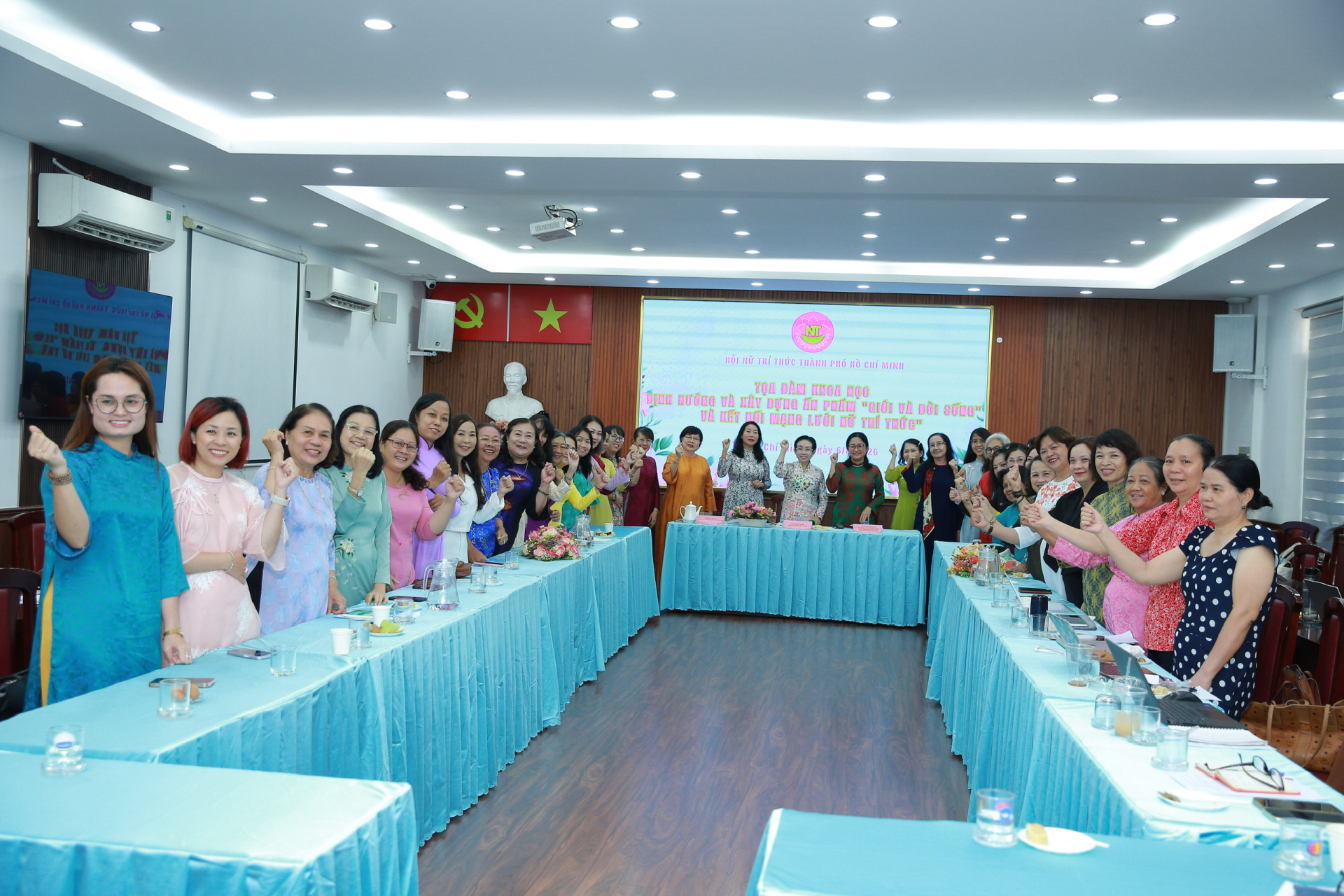 Các đại biểu quyết tâm đóng góp tri thức sớm đưa ấn phẩm