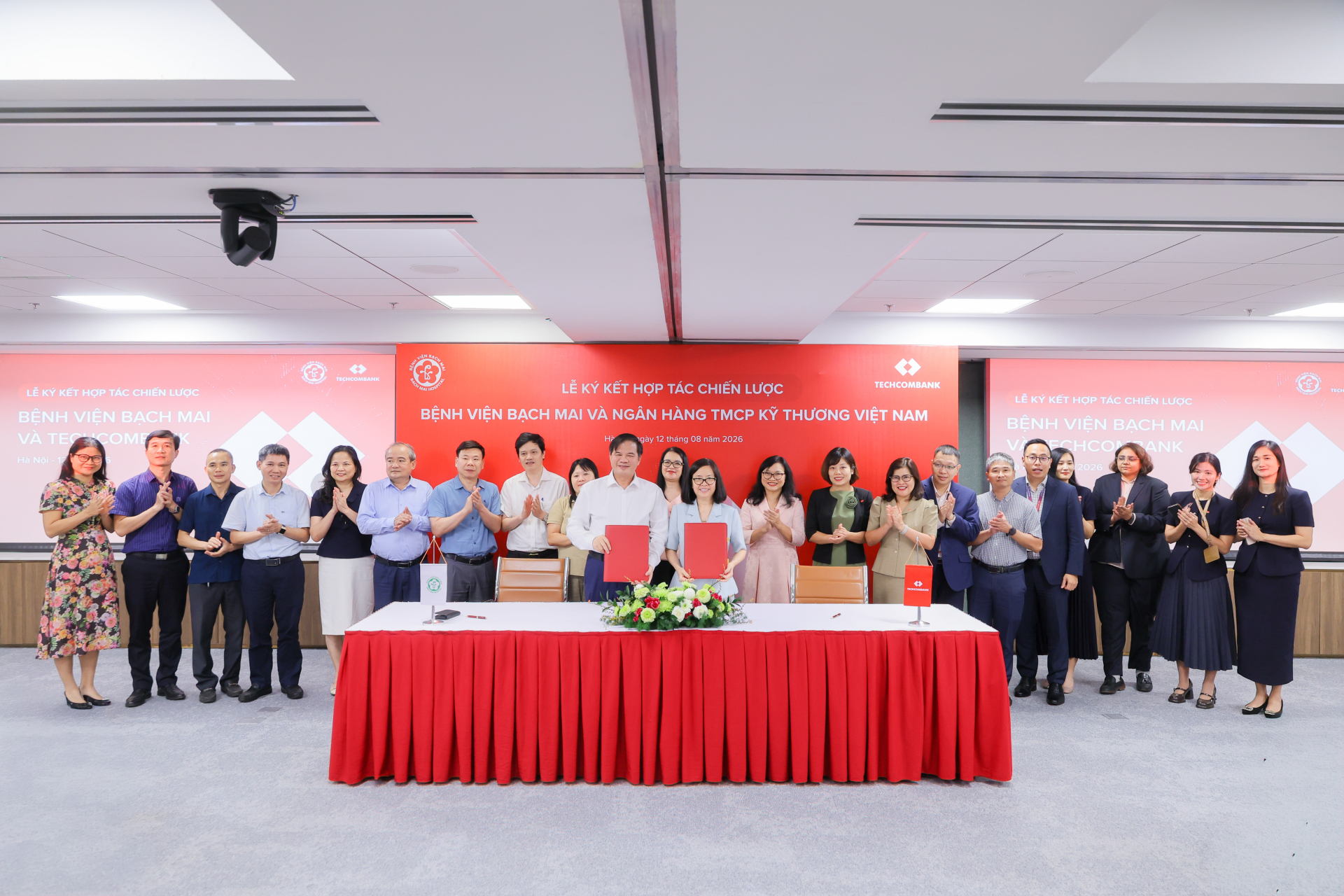 Hai bên thực hiện ký kết MOU