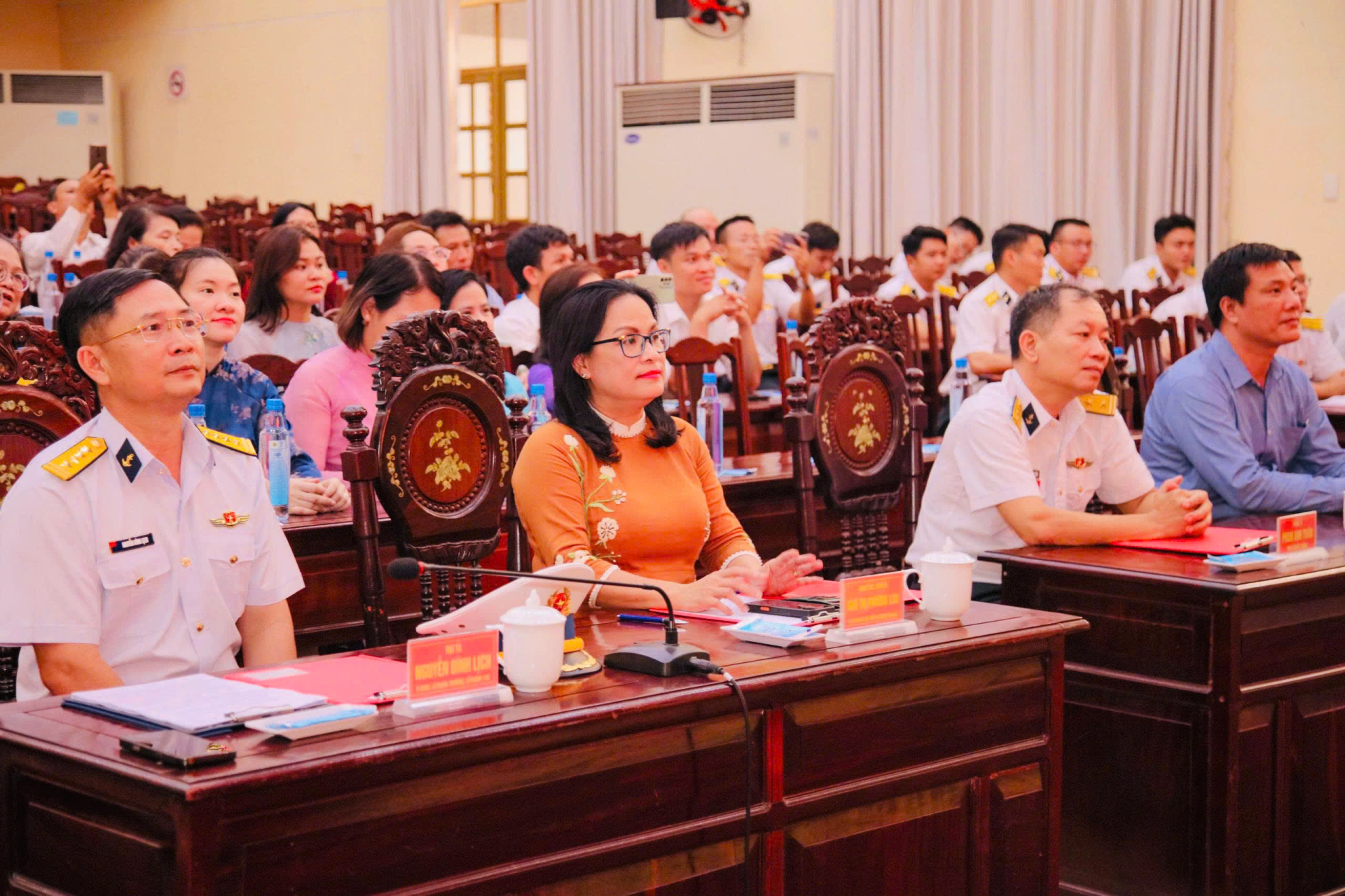 Từ giảng đường đến biển đảo: Bồi đắp tình yêu Tổ quốc qua những “bài học sống động”