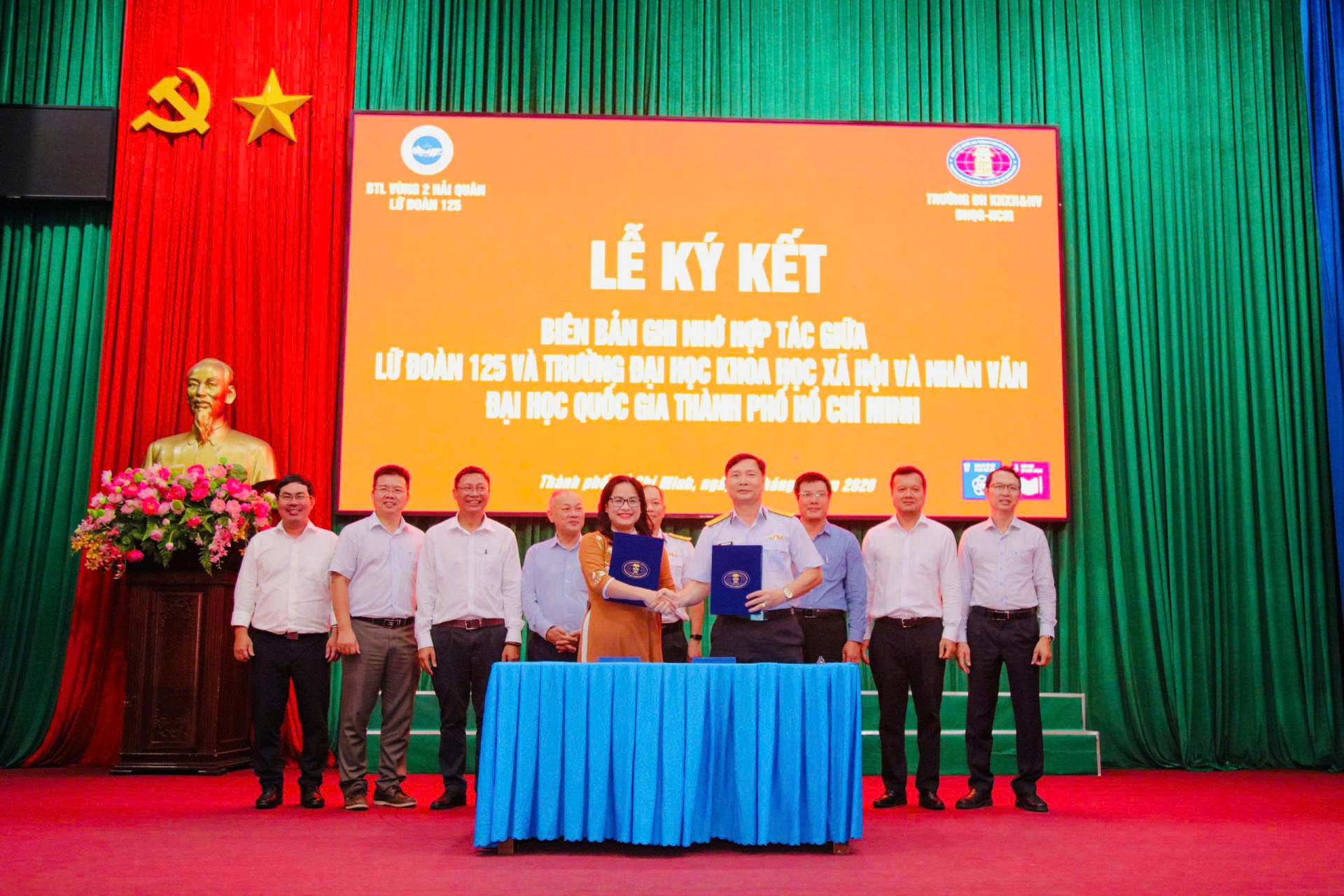 Từ giảng đường đến biển đảo: Bồi đắp tình yêu Tổ quốc qua những “bài học sống động”