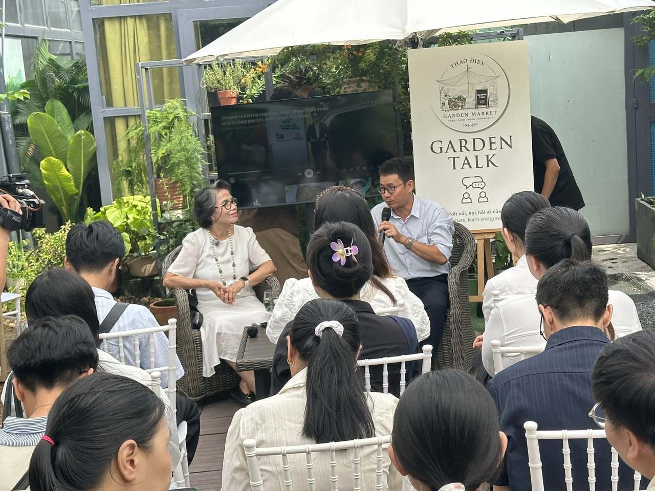 TS Nguyễn Thị Hồng Minh chia sẻ tại Garden Talk