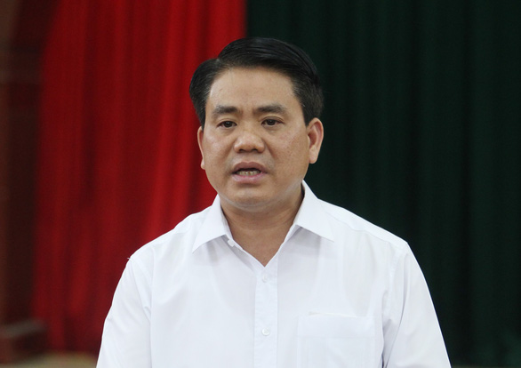 Ông Nguyễn Đức Chung thay mặt cơ quan lãnh đạo thành phố xin rút kinh nghiệm sâu sắc về sự cố sông Đà.