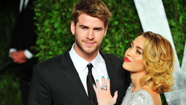  Miley Cyrus và chồng cũ Liam Hemsworth.