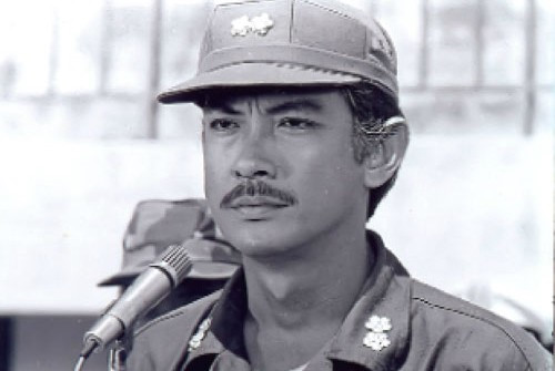 Chánh Tín trong vai Đại tá Nguyễn Thành Luân.