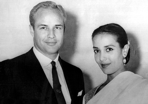 Anna Kashfi đã có cuộc gặp gỡ định mệnh với nam tài tử Brando.