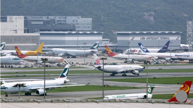 Các hãng hàng không gặp tổn thất nặng nề vì dịch covid-19