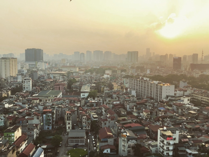 Động đất ở Hòa Bình khiến các tòa nhà cao tầng ở Hà Nội rung lắc