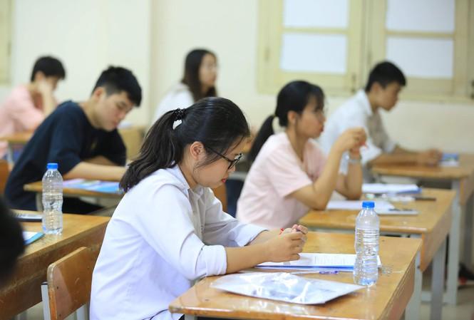 Có nên tổ chức kỳ thi tốt nghiệp THPT khi Đà Nẵng đang giãn cách xã hội?