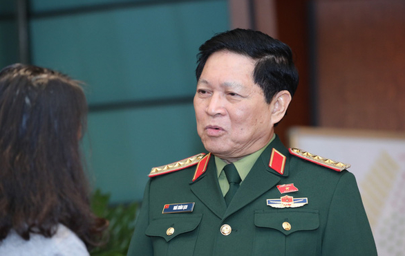 bộ trưởng Bộ Quốc phòng Ngô Xuân Lịch.