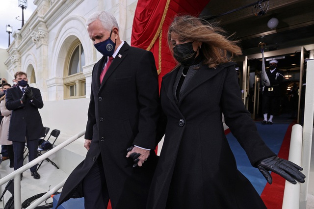 Phó Tổng thống Mike Pence và phu nhân Karen Pence.