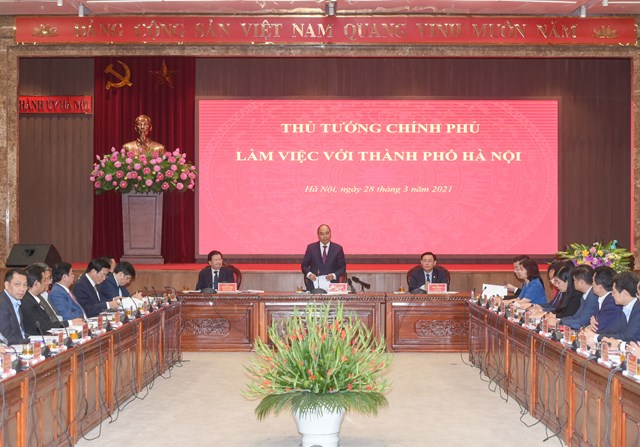 Buổi làm việc của Thủ tướng Chính phủ với TP Hà Nội diễn ra vào chiều ngày 28/3. Ảnh: VGP/Quang Hiếu