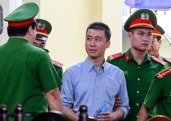   Phan Sào Nam tại phiên tòa sơ thẩm - Ảnh: Tuổi Trẻ  