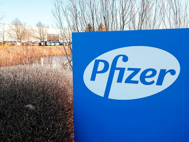 Công ty dược Pfizer tuyên bố sắp có thuốc điều trị COVID-19 uống tại nhà
