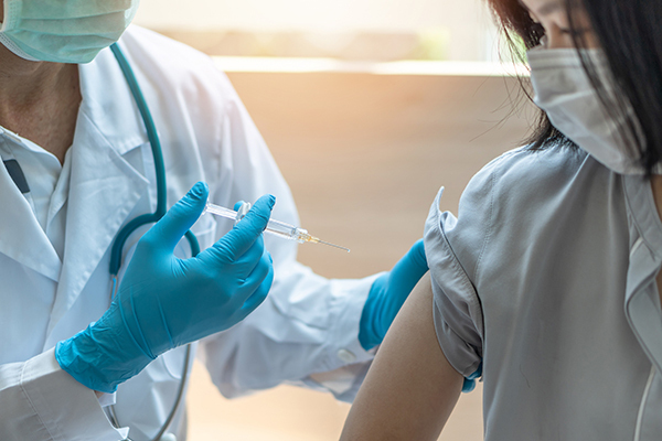 Tour du lịch Mỹ kết hợp tiêm vắc xin có nhiều e ngại về rủi ro