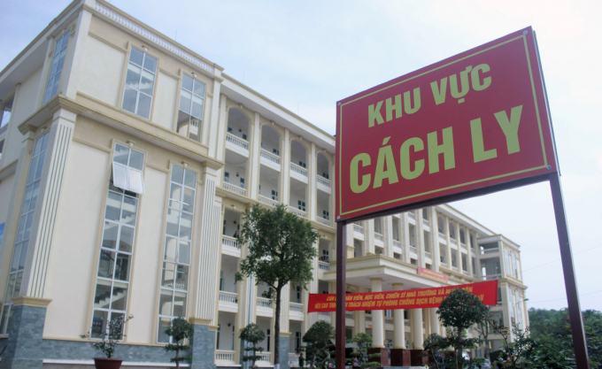 Chủ tịch Hà Nội yêu cầu rà soát xét nghiệm, giảm mật độ trong khu cách ly