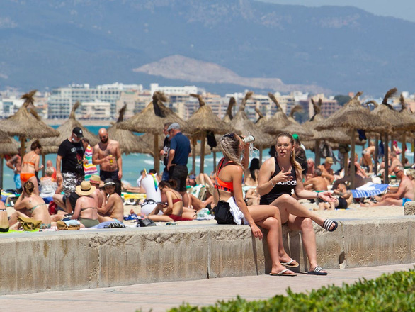 Thị trấn nghỉ dưỡng Palma de Mallorca, Tây Ban Nha ngày 7-6-2021 - Ảnh: AFP