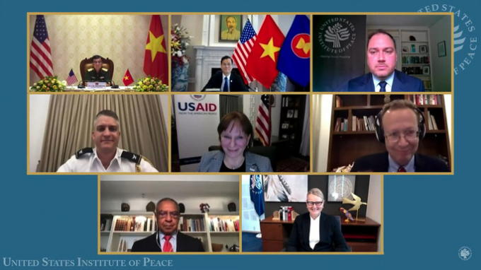   Đại biểu dự hội thảo trực tuyến Khắc phục hậu quả chiến tranh Việt Nam: Chặng đường phía trước - Ảnh: Đại sứ quán Việt Nam tại Mỹ  