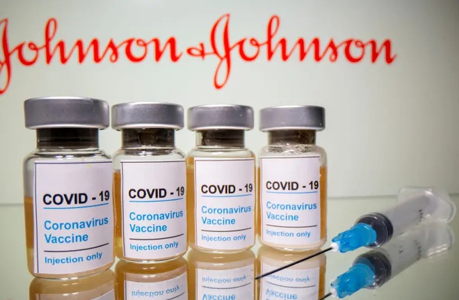 Châu Âu cảnh báo vaccine Covid-19 của Johnson & Johnson có thể gây đông máu