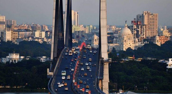   Phần lớn thành phố Kolkata - thủ phủ bang Tây Bengal của Ấn Độ - có thể chìm trước năm 2030. Nếu thành phố này muốn giữ được lịch sử và văn hóa của mình thì cần hành động ngay từ bây giờ.  