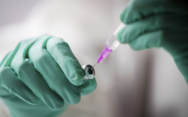 Tổng giám đốc Moderna: Vắc xin hiện tại giảm hiệu quả trước biến thể Omicron