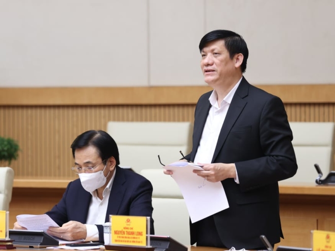  Bộ trưởng Y tế Nguyễn Thanh Long phát biểu tại phiên họp sáng 10/12. Ảnh: TTX  