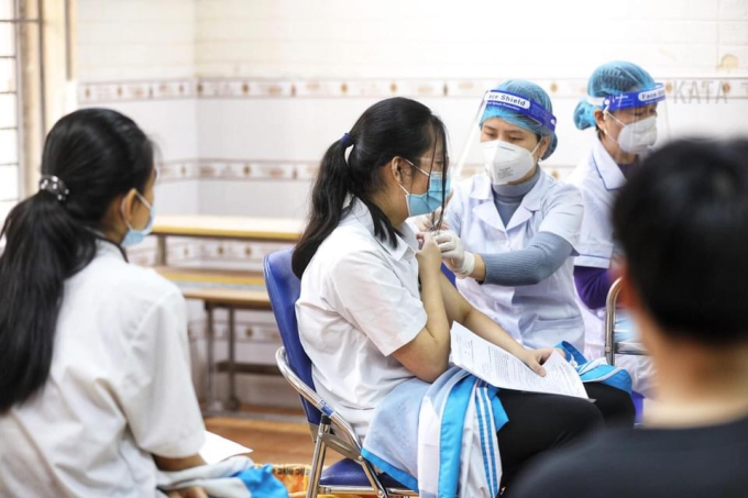 Việt Nam sẽ triển khai tiêm vắc xin COVID-19 cho trẻ 5-11 tuổi theo cách tự nguyện