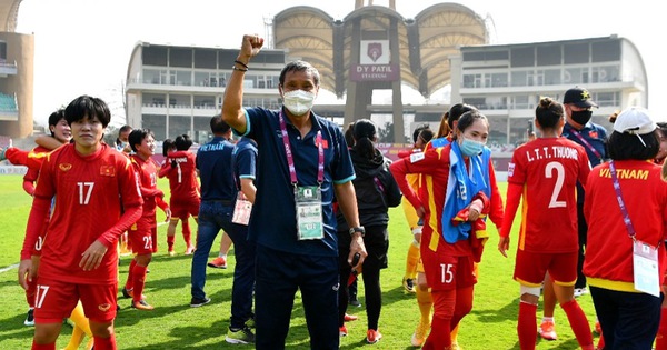 Đội bóng đá nữ Việt Nam sẽ về nước bằng chuyên cơ riêng