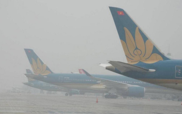 Sương mù dày đặc khiến máy bay không thể hạ xuống Nội Bài, Vinh