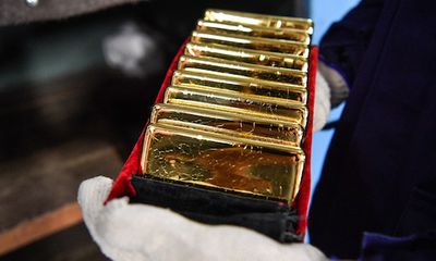 Sau Mỹ, Anh tuyên bố trừng phạt kho vàng 2.300 tấn của Nga