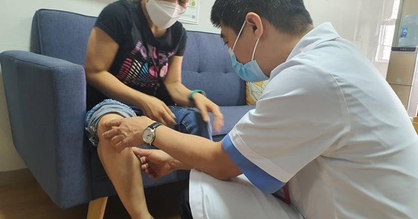 Một phụ nữ ở Hà Nội bị tai biến nặng sau khi tiêm chất làm thẳng chân