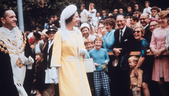   Nữ hoàng Elizabeth II trong chuyến công du tới Sydney, Australia vào tháng 5 năm 1970. Ảnh: Getty  