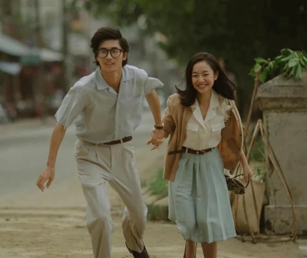 Trịnh Công Sơn và Dao Ánh thời trẻ trong phim Em và Trịnh.