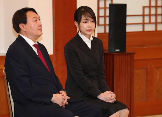 Tổng thống Yoon Suk Yeol và bà Kim Keon-hee