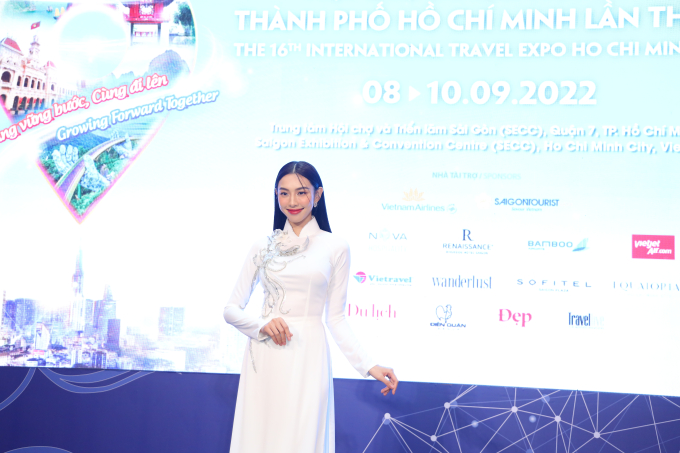 Hoa hậu Hòa bình Quốc tế 2021 Nguyễn Thúc Thùy Tiên được chọn làm Đại sứ truyền thông của ITE HCMC 2022.