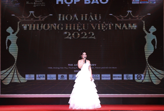 Trưởng Ban tổ chức Hoa hậu Thương hiệu Việt Nam 2022, Th.S - Hoa hậu Đặng Gia Bena dặn dò các thí sinh chuẩn bị thật tốt cho các phần tranh tài trong tháng 9 tới.