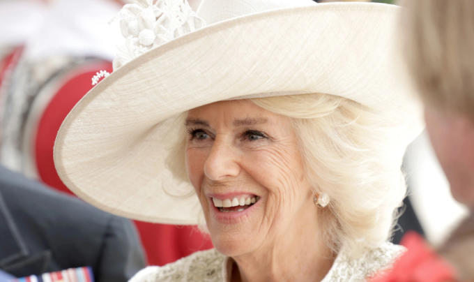 Trong tuyên bố đánh dấu kỷ niệm 70 năm lên ngôi vào đầu năm nay, Nữ hoàng Elizabeth II đã tuyên bố rằng bà muốn bà Camilla sẽ trở thành hoàng hậu. 
