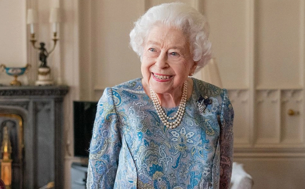           Đầu bếp riêng của Nữ hoàng Elizabeth II tiết lộ bà chưa từng ăn pizza. Ảnh: People.          
