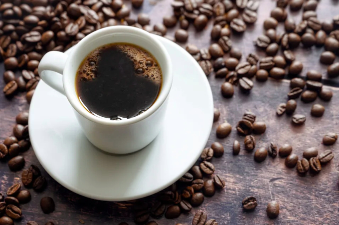 Nghiên cứu mới: Uống 2-3 cốc cà phê mỗi ngày có thể kéo dài tuổi thọ