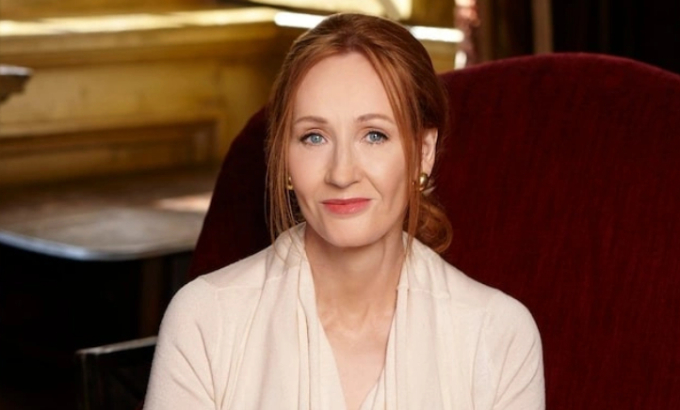 Nhà văn J.K Rowling. Ảnh: Debra Hurford Brown.
