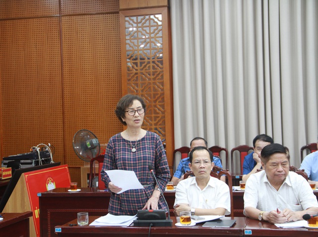   PGS.TS Bùi Thị An tham gia đóng góp ý kiến tại một hội nghị phản biện xã hội do MTTQ TP. Hà Nội tổ chức.   