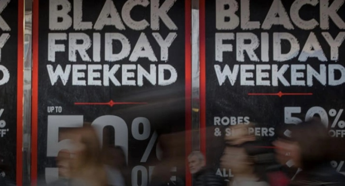 Vì sao Black Friday lại trở thành ngày hội mua sắm lớn nhất năm?