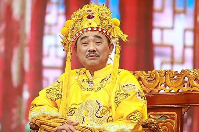   Nghệ sĩ Quốc Khánh, Ngọc Hoàng của Táo Quân, đã sang tuổi 60 vẫn 