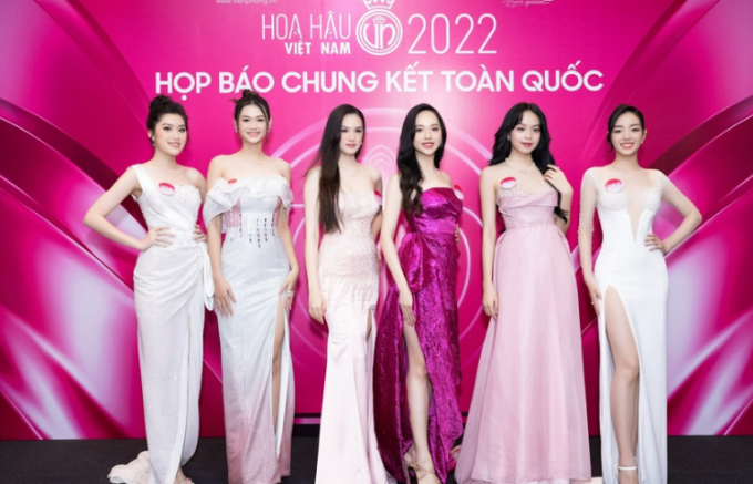 Dàn thí sinh góp mặt tại sự kiện họp báo chung kết toàn quốc Hoa hậu Việt Nam 2022. Ảnh: BTC.