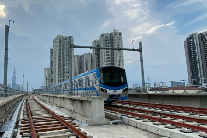 TPHCM chính thức chạy thử nghiệm đoàn tàu metro số 1