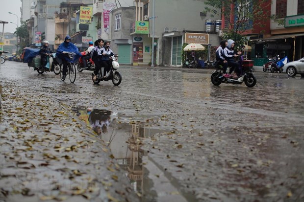   Thời tiết nồm ẩm kèm theo mưa phùn. (Ảnh: PV/Vietnam+)  