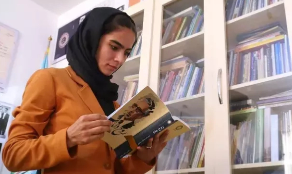 Phụ nữ Afghanistan khổ sở vì những lệnh cấm nghiêm ngặt