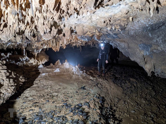 Qua quá trình khảo sát bước đầu, đoàn thám hiểm của BCRA đã đo vẽ được 5 hang động còn nguyên sơ. (Ảnh: TTXVN)