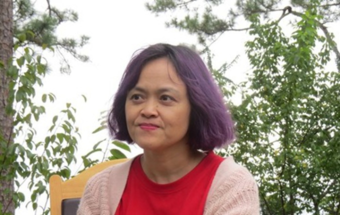   Bà Hoàng Thị Minh Hồng.  