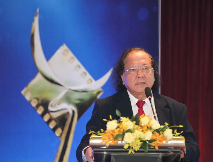Ông Đỗ Lệnh Hùng Tú - Chủ tịch Hội Điện ảnh Việt Nam - tại họp báo sáng 14/7. Ảnh: Nam Nguyễn