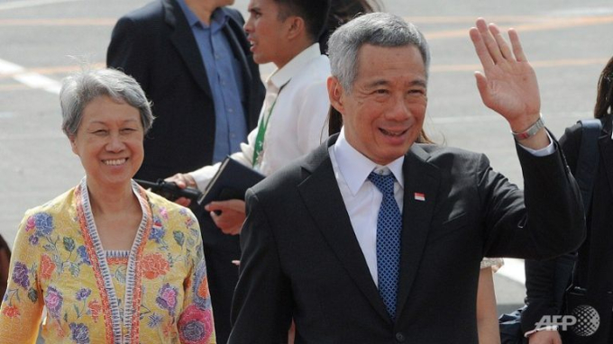 Thủ tướng Singapore Lý Hiển Long và phu nhân Hà Tinh. Ảnh: AFP